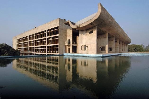 Explore Capitol Complex Chandigarh: History, Architecture & Travel Tips