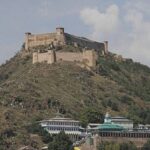 Discover Hari Parbat: Top Attractions, History & Travel Tips for Jammu & Kashmir Visitors