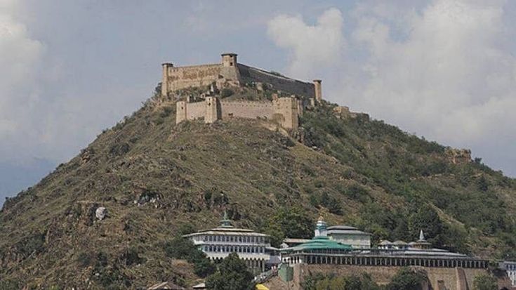 Discover Hari Parbat: Top Attractions, History & Travel Tips for Jammu & Kashmir Visitors