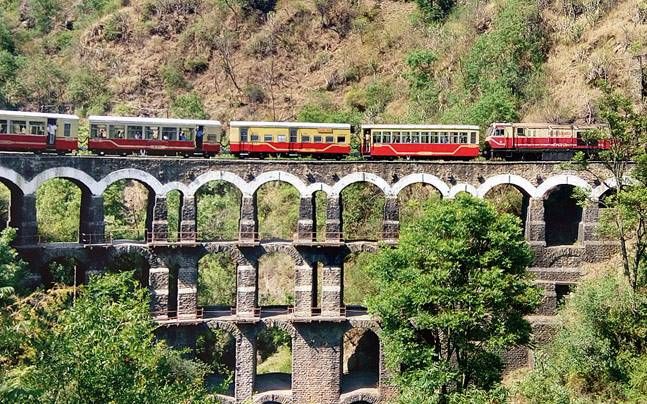 Kalka–Shimla Railway: Complete Guide to Tourist Attractions & Scenic Spots