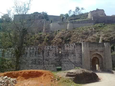 Full Tour of Kangra Fort & Nearby Attractions in Himachal Pradesh