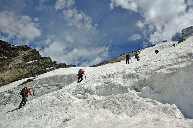 Kullu Tourism Guide 2025 | Best Places to Visit, Things to Do & Travel Tips