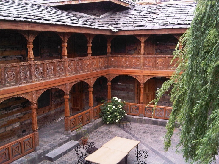 Naggar Castle Himachal Pradesh – Complete Travel Guide, History & Attractions