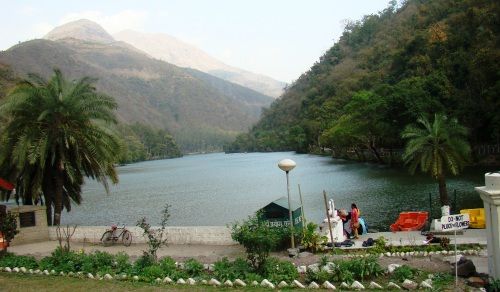 Nahan Tourism Guide: Full Details of Top Attractions, Temples, Lakes & Forts