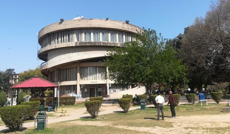 Panjab University Chandigarh Tourism Guide 2025 | Places to See, Eat & Explore