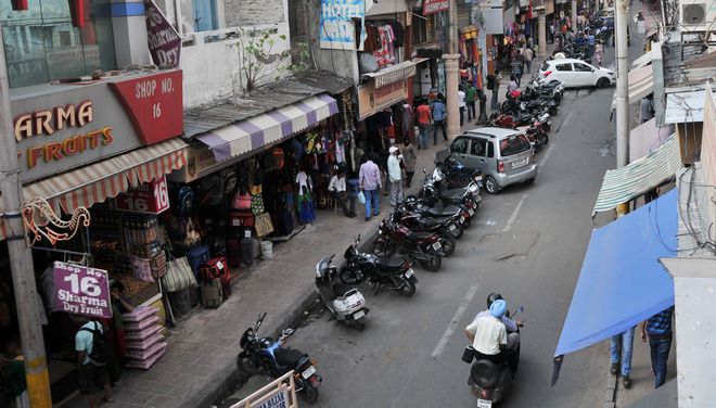 Visit Raghunath Bazaar : Tourist Spots, Local Delights & Hidden Gems in Jammu