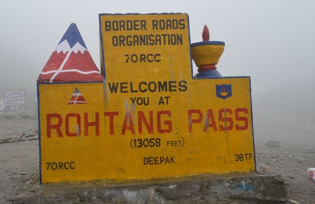 Rohtang Pass Himachal Pradesh – Complete Tourist Details, Attractions & Tips