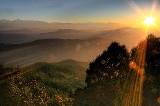 Bright End Corner Almora: Complete Travel Guide to Uttarakhand’s Scenic Viewpoint (2025)