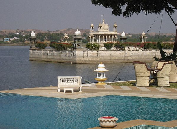 Top Must-Visit Tourist Places in Dungarpur, Rajasthan | Complete Travel Guide 2025