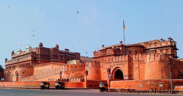 Junagarh Fort Bikaner 2025: Complete Travel Guide, History, Timings & Top Tourist Attractions