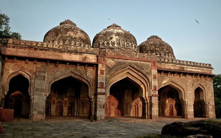 Visit Lodhi Fort Punjab: Complete Details, Timings, Entry & Travel Info 2025