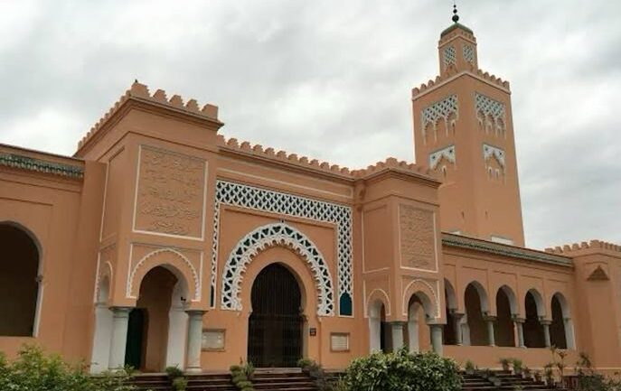 Explore Moorish Mosque Punjab: History, Architecture & Visitor Tips 2025