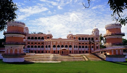 Sheesh Mahal Patiala: Complete Travel Guide to Punjab’s Royal Mirror Palace 2025