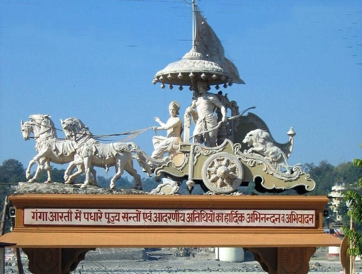 Triveni Ghat Rishikesh 2025: Complete Travel Guide to Uttarakhand’s Most Sacred Ghat (Ganga Aarti, Temples & Top Travel Tips)