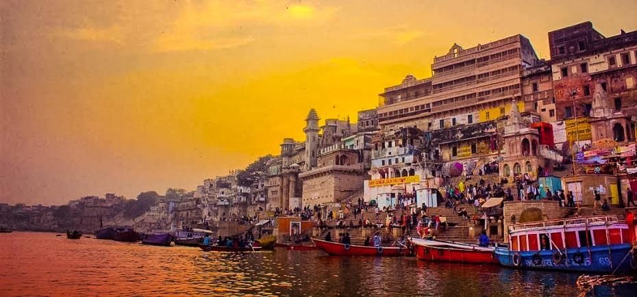 Dashashwamedh Ghat Varanasi 2025: Complete Travel Guide, Ganga Aarti Timings, Attractions & Nearby Places