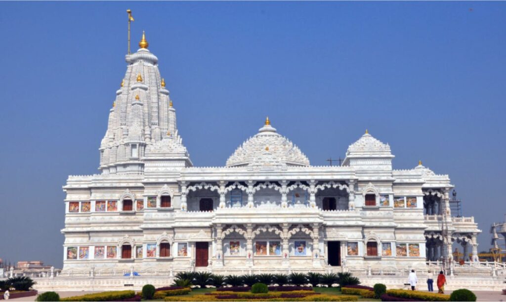 Vrindavan Tourist Places: Top Attractions, Temples & Complete Travel Tips (2025 Edition)