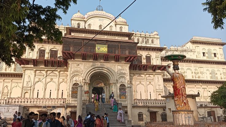 Kanak Bhawan Ayodhya 2025: Complete History, Timings, How to Reach, and Nearby Tourist Attractions